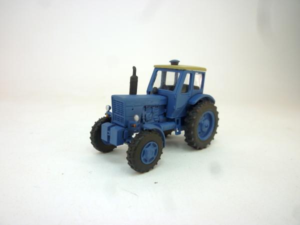 Traktor Belarus MTZ-52 eckige Motorhaube Bj. 1970 blau